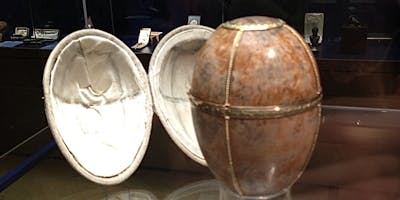 The Karelian Birch egg.