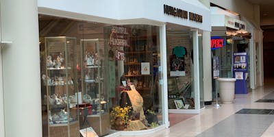 The outside of the museum, in the mall.