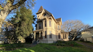 The Cohen Bray House.