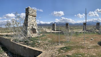 The ruins of Llano del Rio.